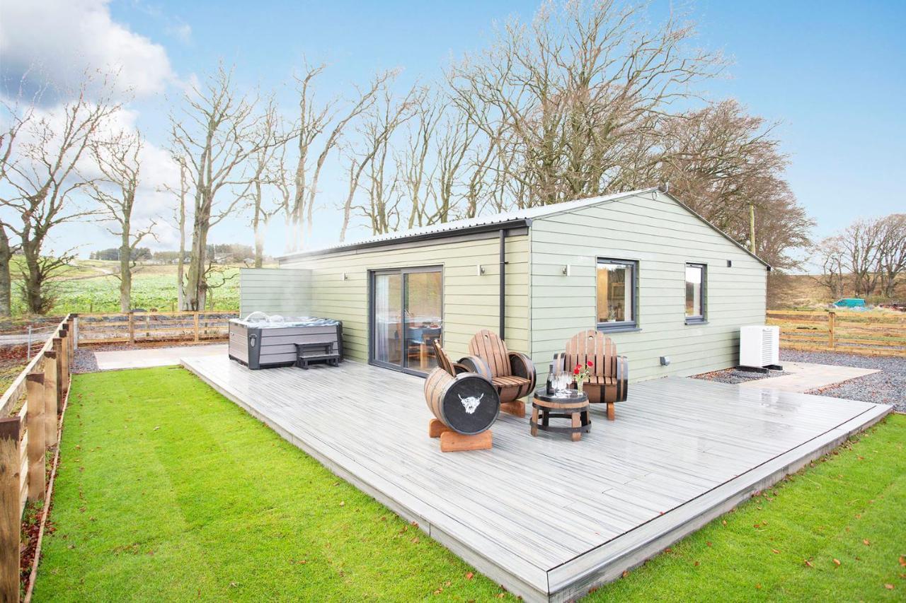 Shiphorns Luxury Cabin With A Hot Tub Eddleston Екстер'єр фото